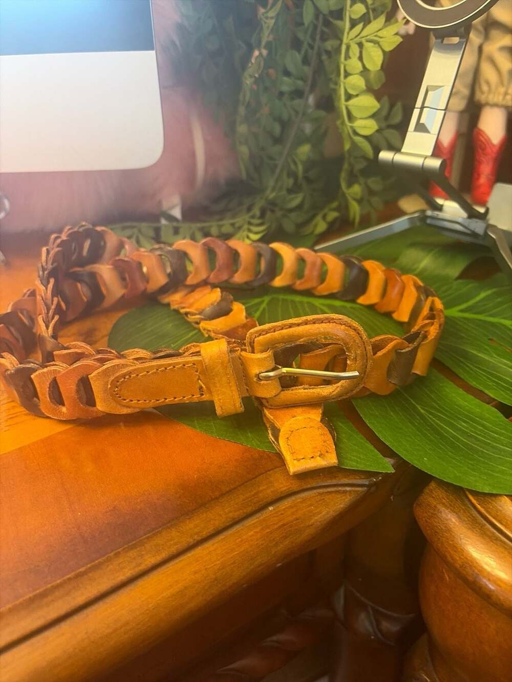 Vintage Multi-Color Interlocking Links Braided Genuine Leather Belt